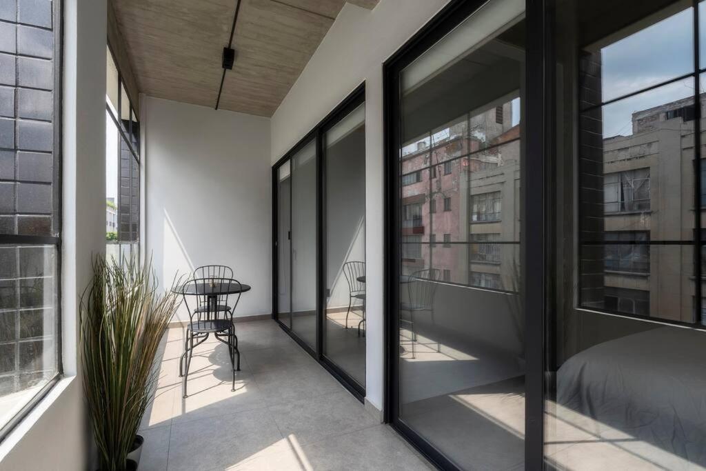 P501 2bdrm 2bath Ac Rooftop Apartment