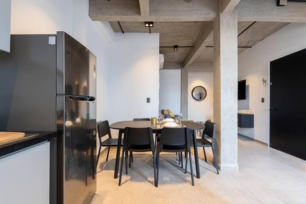 Apartment P501 2bdrm 2bath Ac Rooftop *